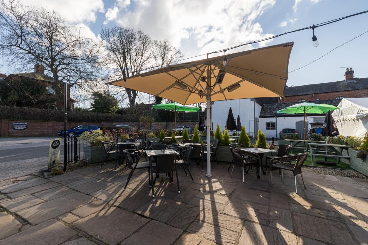 The Littleton Arms Inn Penkridge