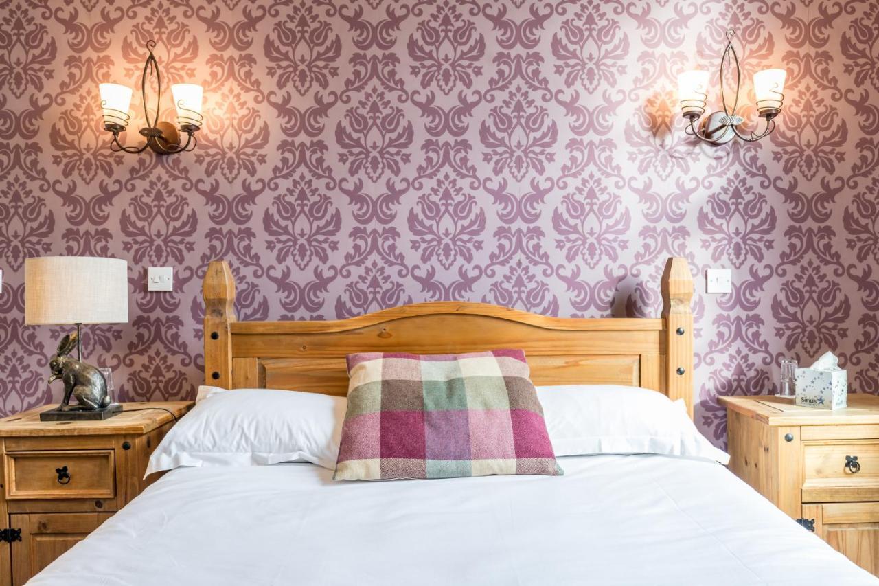 The Littleton Arms 3*